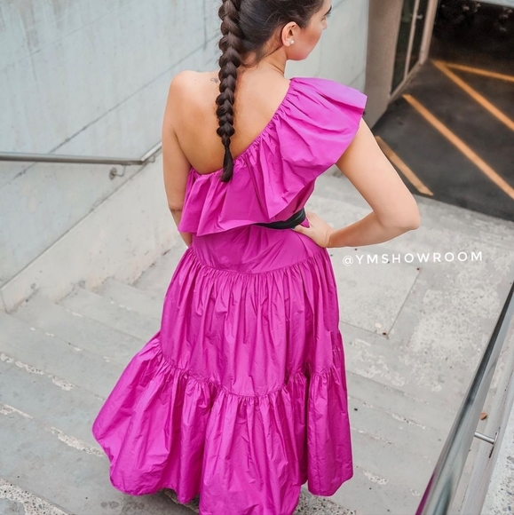 🔥Last 1🔥MANGO Asymmetrical ruffle dress - Picture 2 of 9